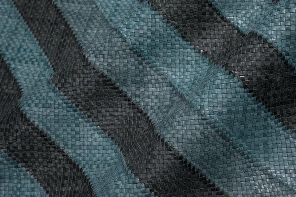 Mesh Runway Blu