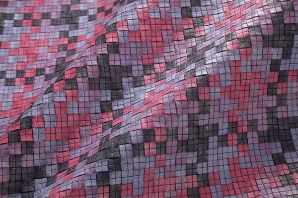 Mesh 595 Dragon Fruit