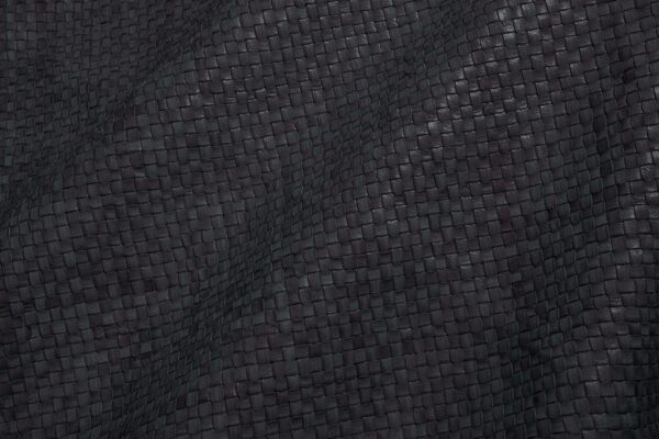 Normal Mesh Carbon