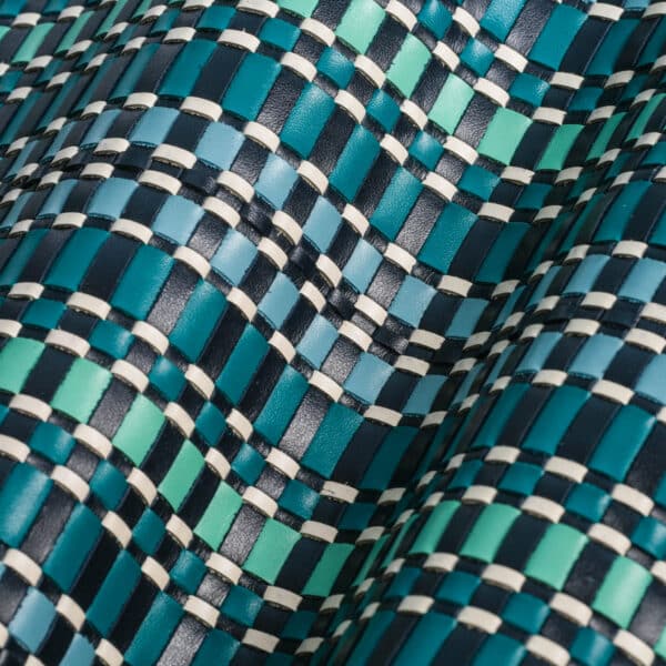 MESH MAT 851 BLACK/BLUE